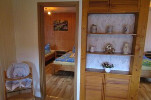 1 bedroom, iron/ironing board