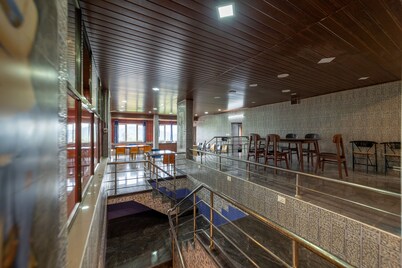 Sri Nandha Luxury Comforts