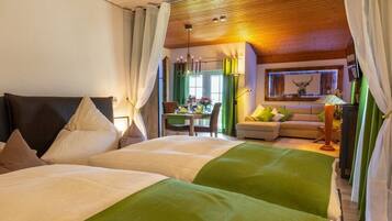 1 bedroom, iron/ironing board, internet, bed sheets