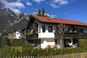 Exterior - Valley station Modern retreat (Garmisch-Partenkirchen)