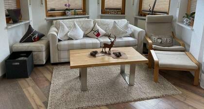 Valley station Modern retreat