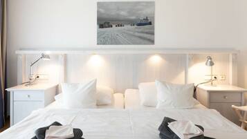 2 Schlafzimmer, Bügeleisen/Bügelbrett, Bettwäsche