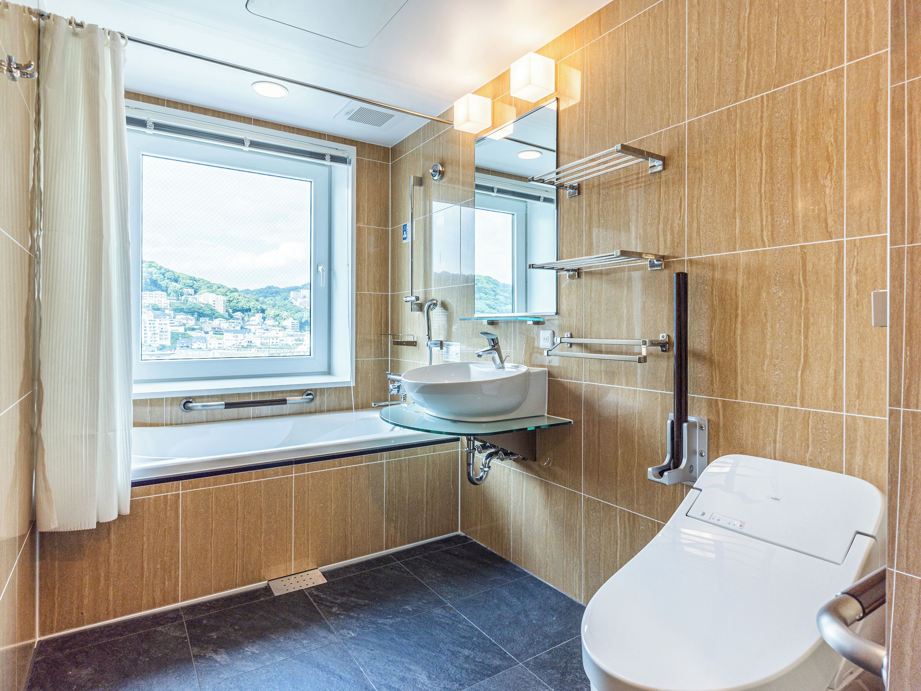 Photo - APA Hotel Hiroshima Ekimae