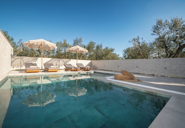 Exterior - Camelia Luxury Suites - Private Pool & Jaccuzi (Zakynthos)