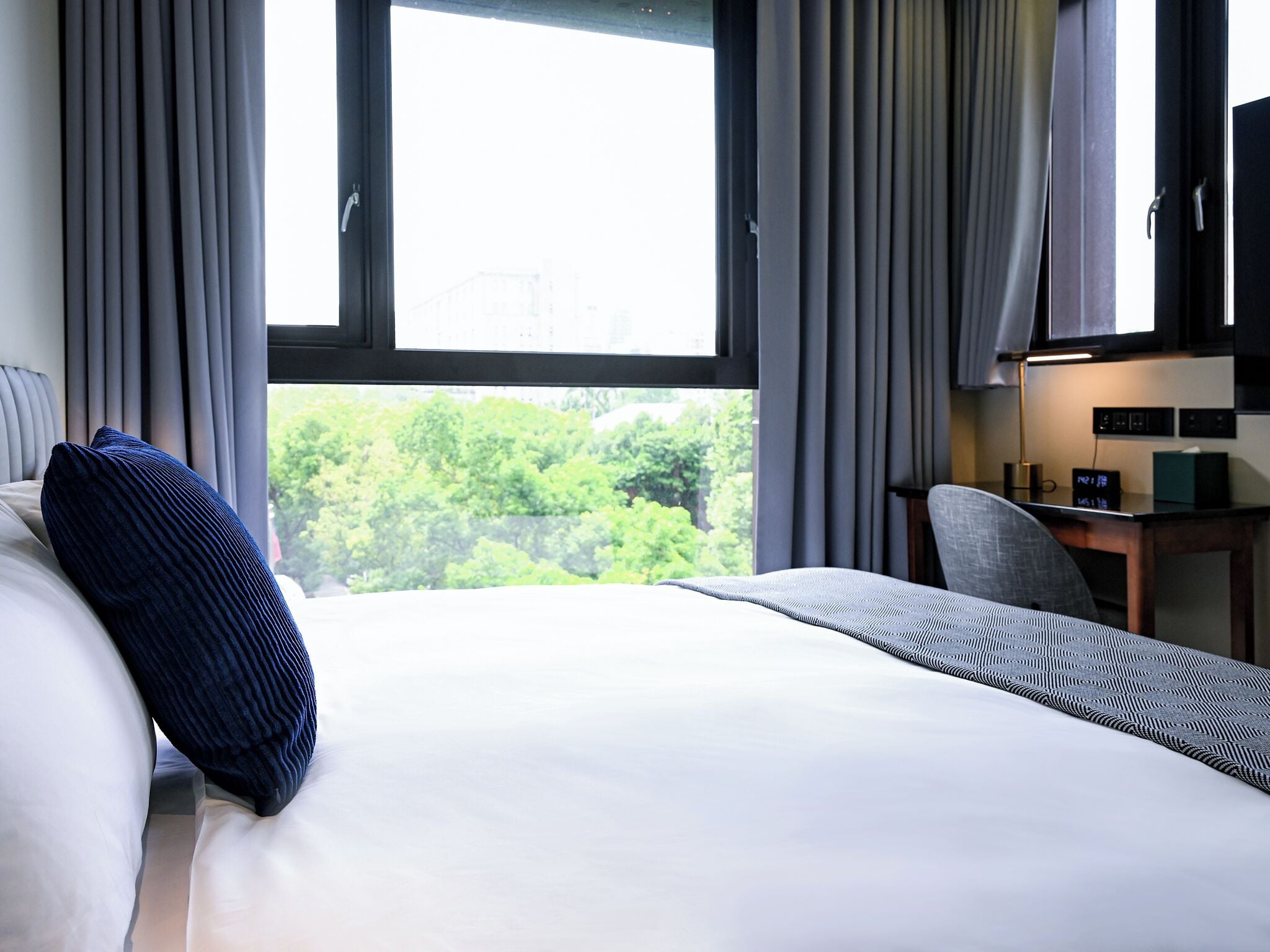 Standard Double Room | In-room safe, desk, laptop workspace, blackout curtains