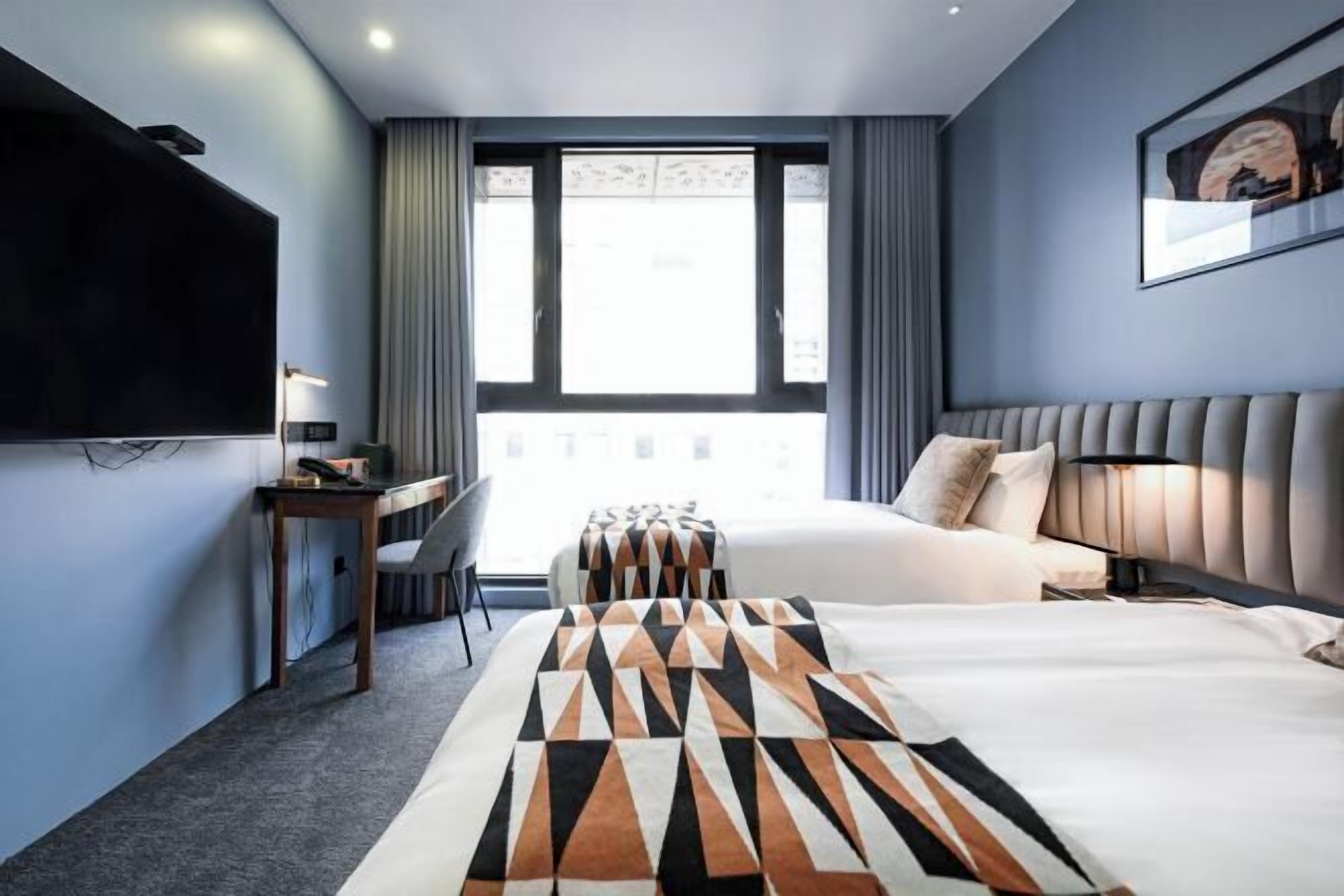 In-room safe, desk, laptop workspace, blackout curtains