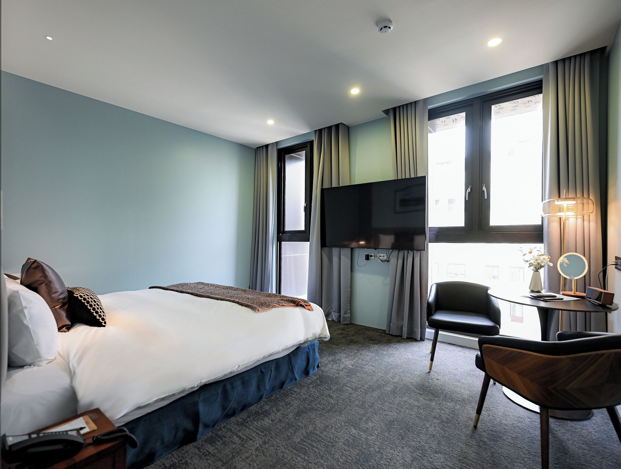 Deluxe Double Room | In-room safe, desk, laptop workspace, blackout curtains