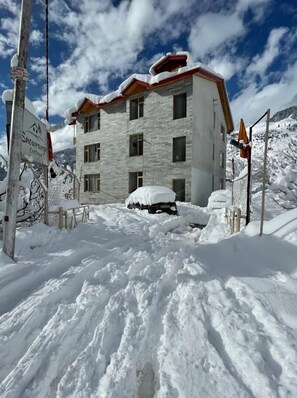 Overnatningsstedets facade