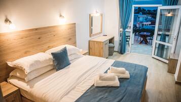 Quarto luxo | 1 quarto, cofres nos quartos, Wi-Fi de cortesia