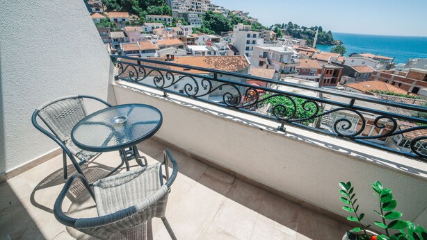 Unclassified image, 1 of 14, button - Hotel NOBEL Ulcinj (Ulcinj)
