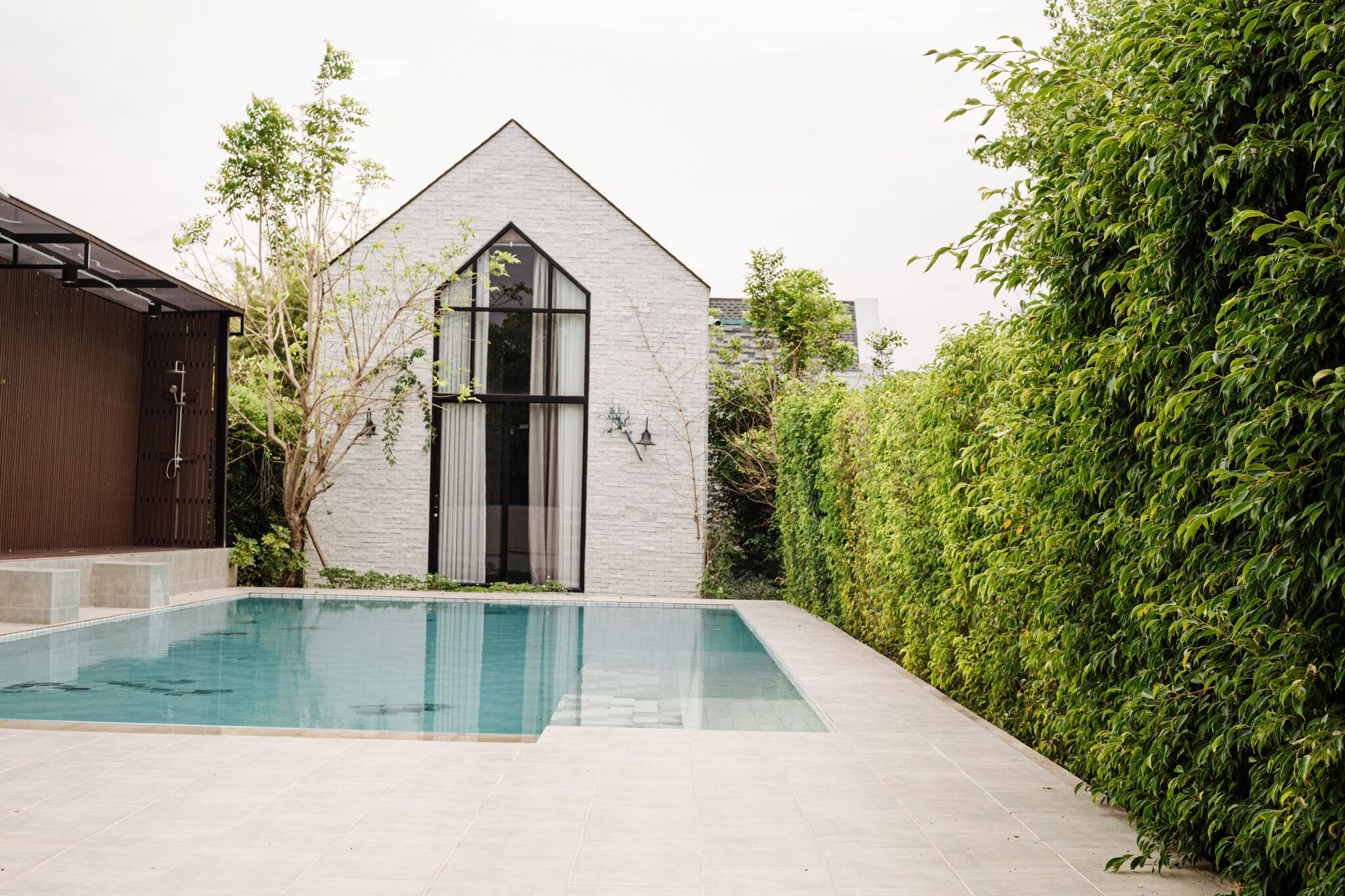 Hồ bơi ngoài trời 