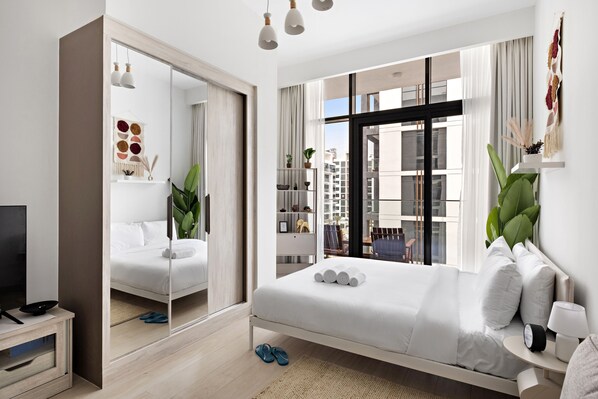 1 soverom, safe på rommet, strykejern/-brett og wi-fi (inkludert)