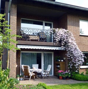 Outdoor dining - Ferienwohnung Illerhues, 1-4 Pers (Ascheberg-Herbern)