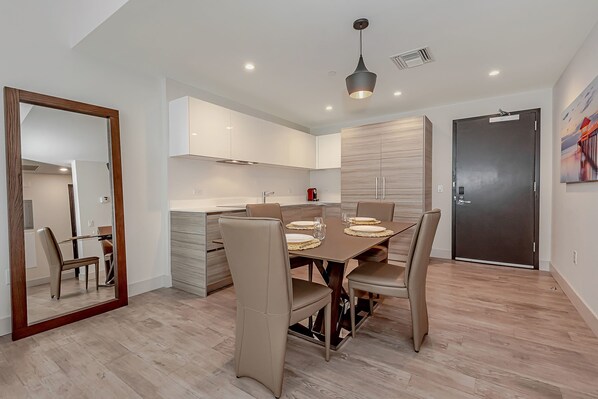 صورة غير مصنفة، 1 من 1، زرّ