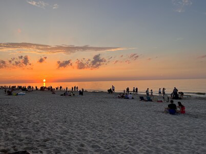 Cozy, Wooden Cabin "Lawendowe Zacisze"50 km from Gdansk,10 min from the beach