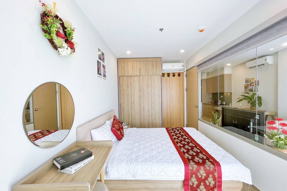 ซูพีเรียอพาร์ทเมนท์ | 2 ห้องนอน, ผ้าม่านกันแสง, ห้องเก็บเสียง, เตารีด/โต๊ะรีดผ้า