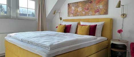 1 bedroom, in-room safe, travel cot, free WiFi