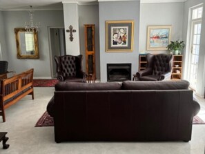 Living area - Bordeaux 45 (Cape Town)
