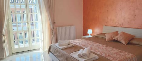 4 bedrooms, iron/ironing board, travel cot, WiFi