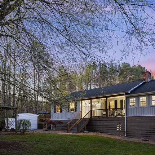 12 Bedroom Waterfront Cabins Pool Theater Game Room