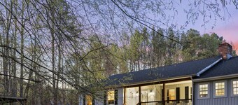 12 Bedroom Waterfront Cabins Pool Theater Game Room
