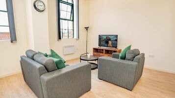 Televisión y oficina