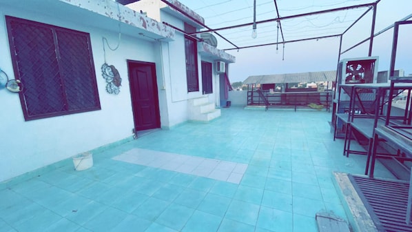 Terrace/patio - Goroomgo Black Hawk Jodhpur (Jodhpur)