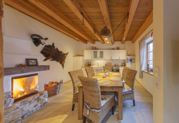 Dining - Brocken Chalet Luxus Urlaub mit Harzer Flair (Ilsenburg (Harz))