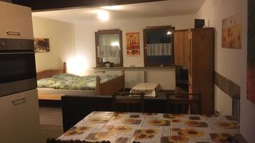 1 Schlafzimmer, WLAN, Bettwäsche