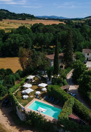 Exterior - The timeless elegance with private pool (Poggibonsi)