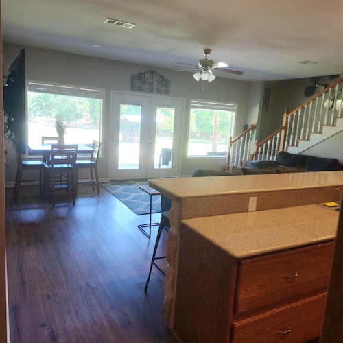 #4-Lake Front Fishing Shack