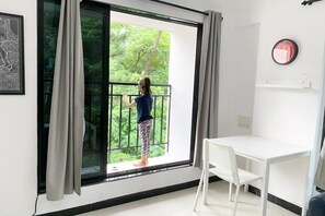 Interior - Serene Oasis near Bandra Seafront with Parking -R1 (Mumbai)