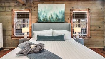5 bedrooms, desk, iron/ironing board, travel cot