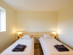 3 Schlafzimmer, Reisekinderbett, kostenloses WLAN