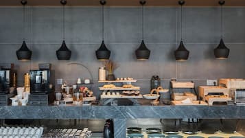 Petit déjeuner buffet (128 CNY par personne)