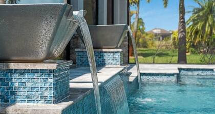 High-End Gulf Getaway with Pool & Hot Tub