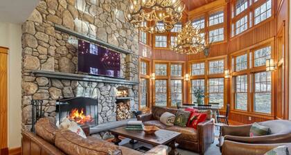 Grand Lodge at Loon Mountain Movie Room Game Room Hot Tub Fire Pit