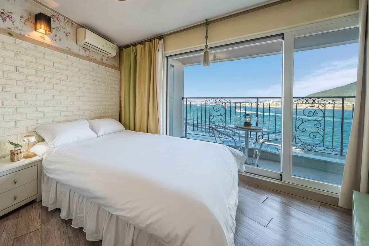 Basic Room, 1 Bedroom (badahyanggi 201) | 1 bedroom, free WiFi