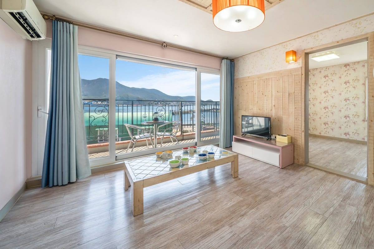 Basic Room, 1 Bedroom (seomhyanggi 201) | 1 bedroom, free WiFi