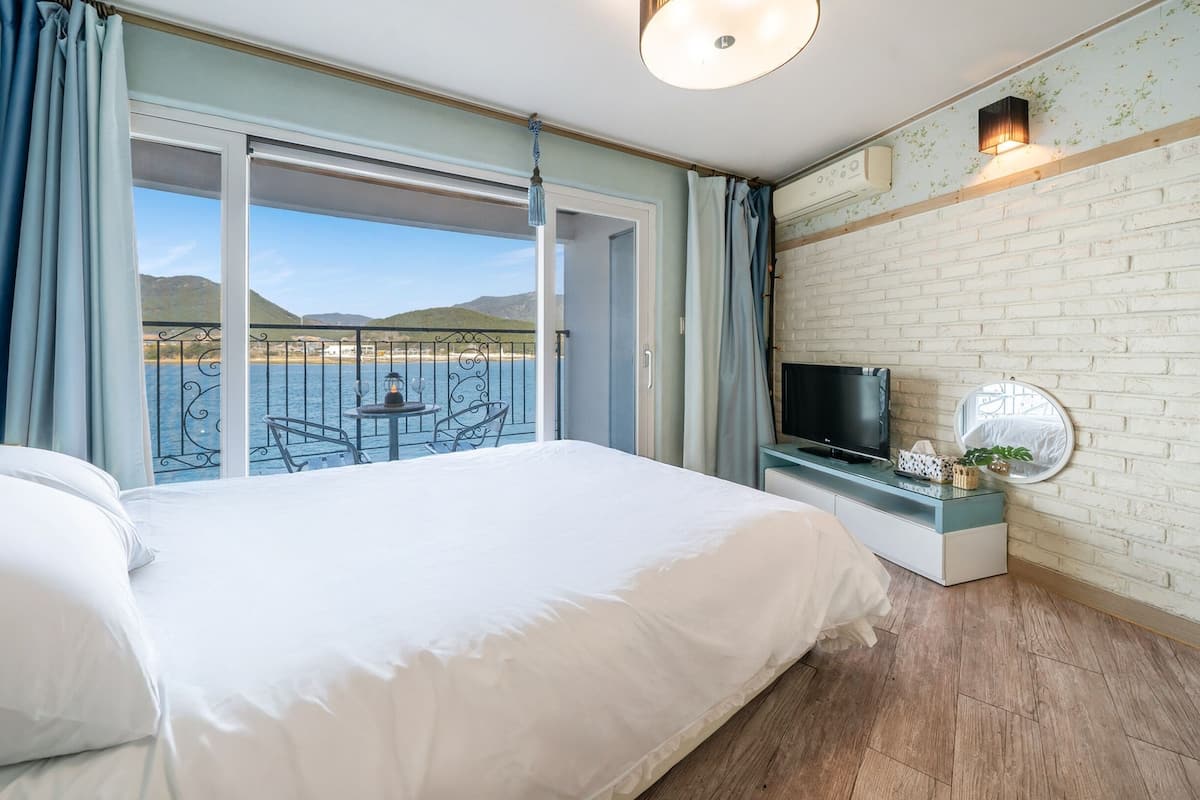 Basic Room, 1 Bedroom (badahyanggi 202) | 1 bedroom, free WiFi