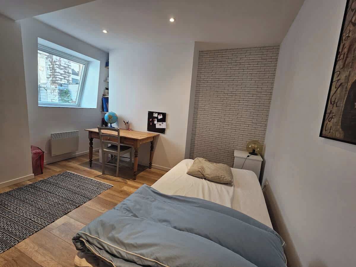 3 chambres, lit parapluie, Wi-Fi, draps fournis