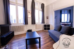 Televisio, työhuone