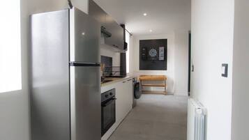 Fridge, microwave, oven, coffee/tea maker