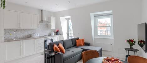 Televisión, oficina