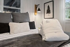 2 slaapkamers, reisbedje, wifi, beddengoed