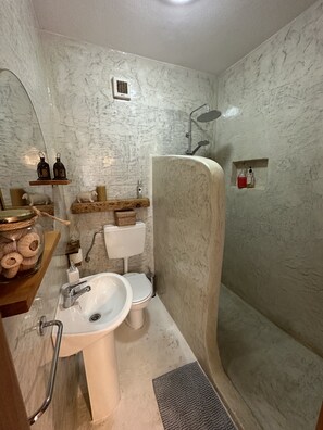 Hair dryer, towels, soap, toilet paper - Casa Balena
Boutique apartment Ibiscus (Sal)