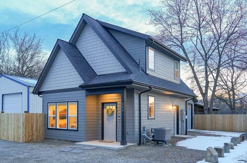 Modern Hangout Den | Breweries + Games & Style