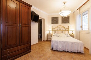 5 chambres, Wi-Fi gratuit, draps fournis