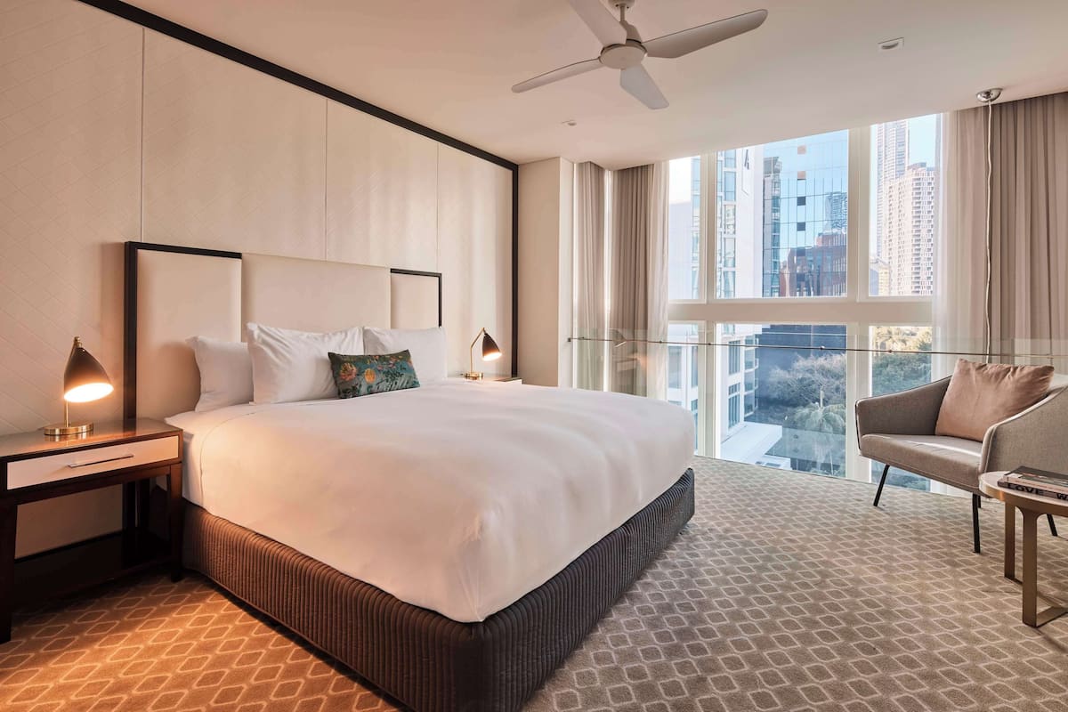 Ropa de cama hipoalergénica y minibar