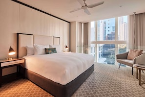 Hypo-allergenic bedding, minibar, in-room safe, desk - The Inchcolm by Ode Hotels (Spring Hill)